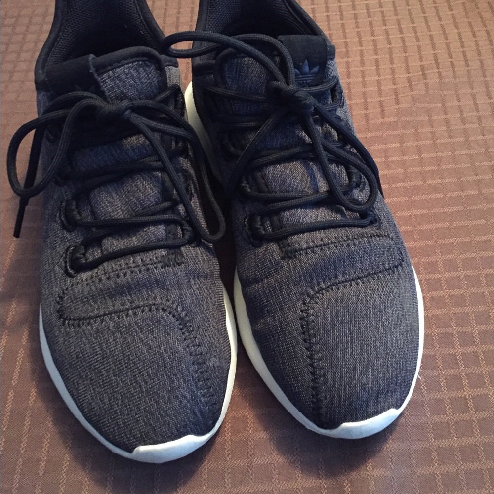 Adidas Originals Tubular - Picture 2 of 4